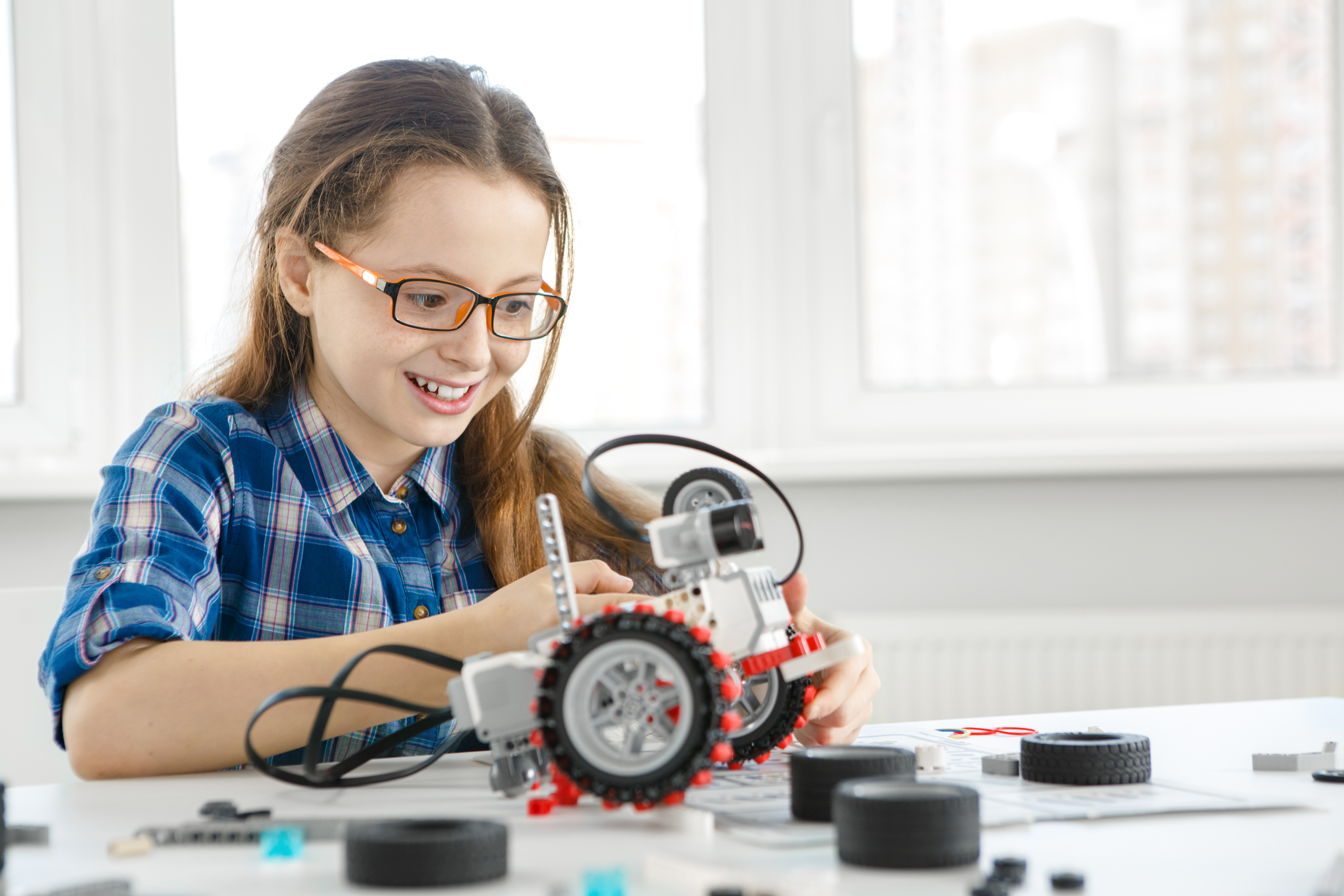 Kids learning robotics